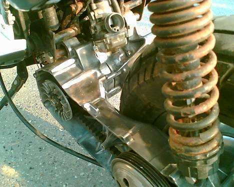 Aprilia Rally MHR Solgt - Ikk så fin støddæmper... Men skal da skiftes billede 14