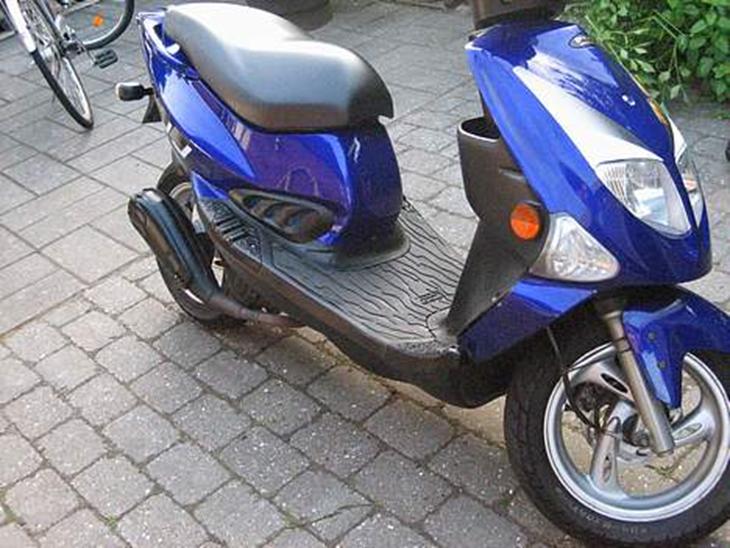 {{currentPhoto.altText}} billede {{currentPhoto.number}}