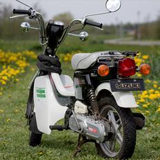 Suzuki FZ-50