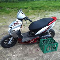 Yamaha jog R BB 77 LC SD  