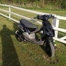 Piaggio New Zip SP ® Solgt