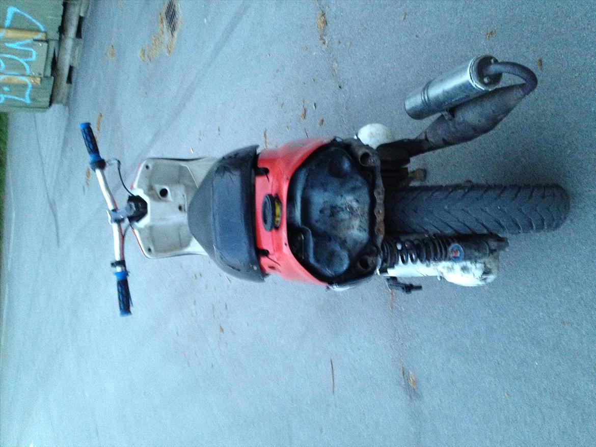 Yamaha Jog solgt billede 4