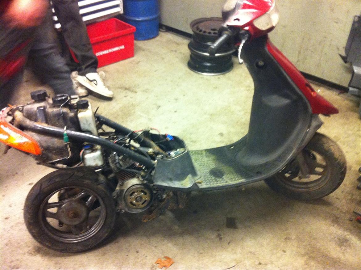 PGO comet *SOLGT* billede 3