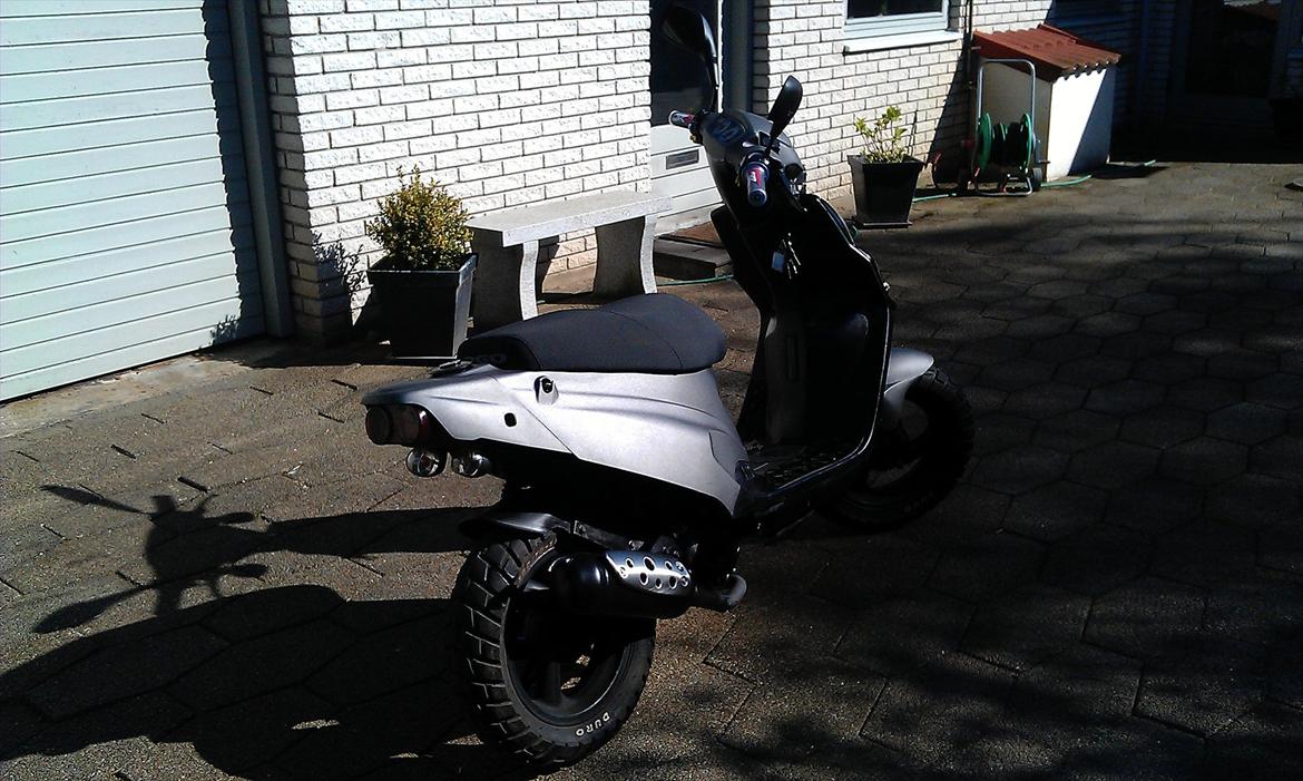 PGO Hot 50 billede 2