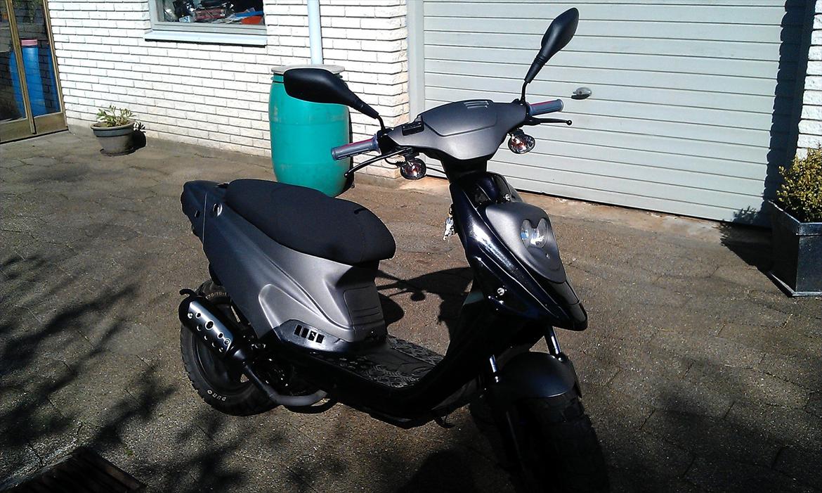 PGO Hot 50 billede 3