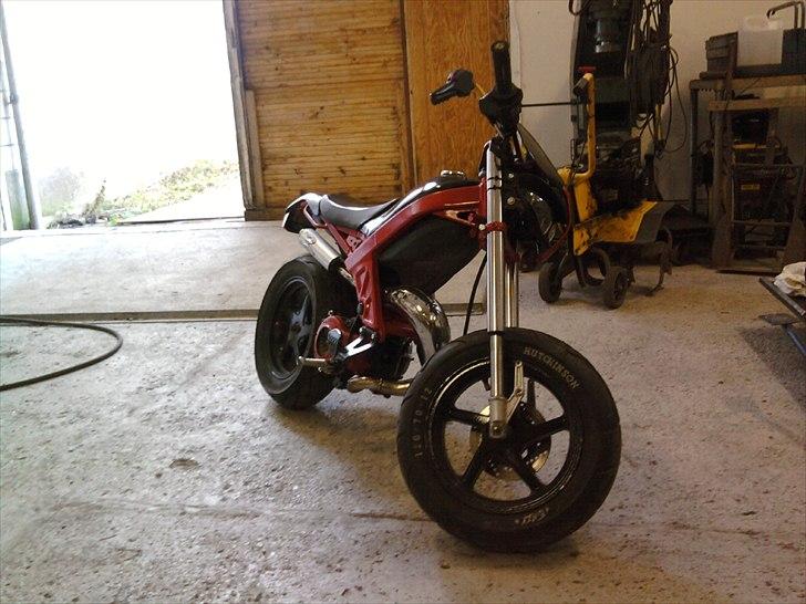 Suzuki Street magic    (SOLGT) billede 10