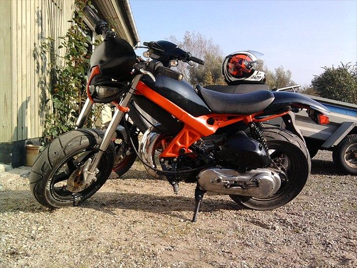 Suzuki Street magic    (SOLGT) billede 11