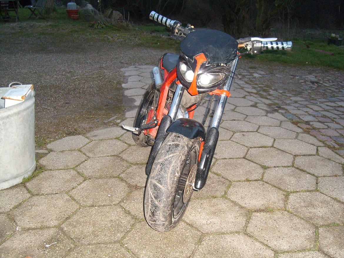 Suzuki Street magic    (SOLGT) billede 16