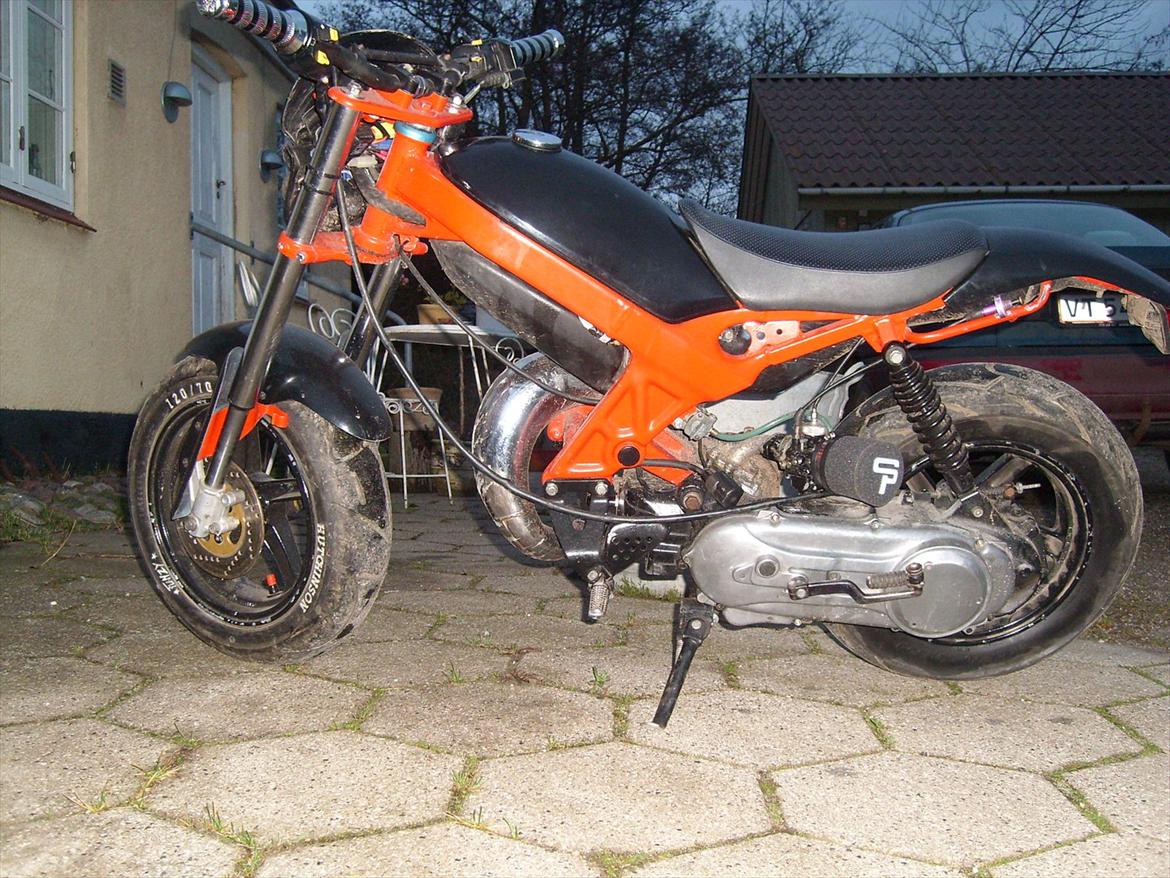 Suzuki Street magic    (SOLGT) billede 17