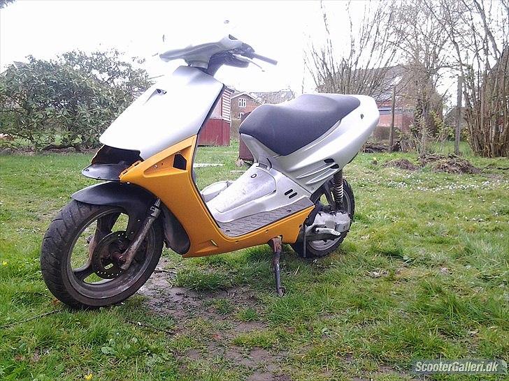 Aprilia SR50 REPLICA billede 1