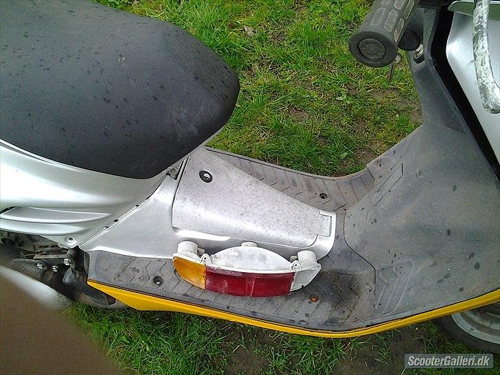 Aprilia SR50 REPLICA billede 5