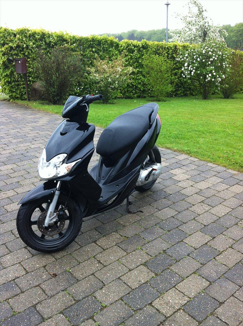 Yamaha Jog R AC SD (Kære fru. Wivian) billede 1