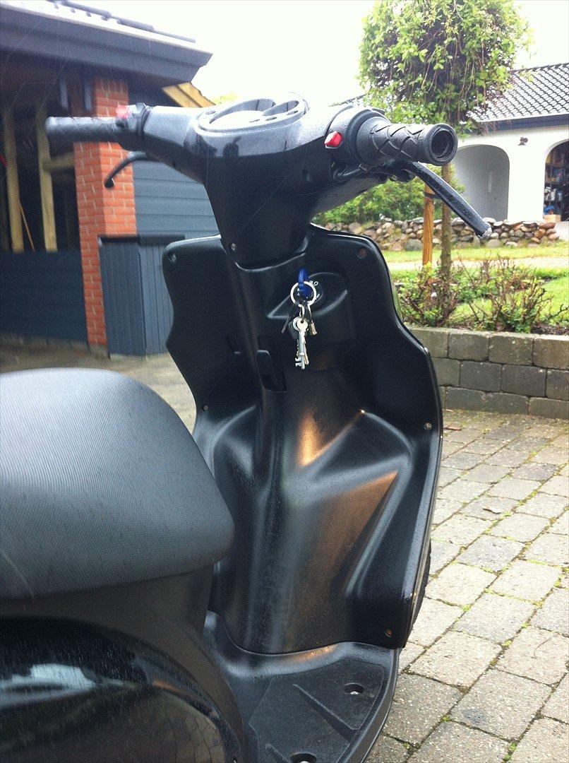 Yamaha Jog R AC SD (Kære fru. Wivian) billede 9