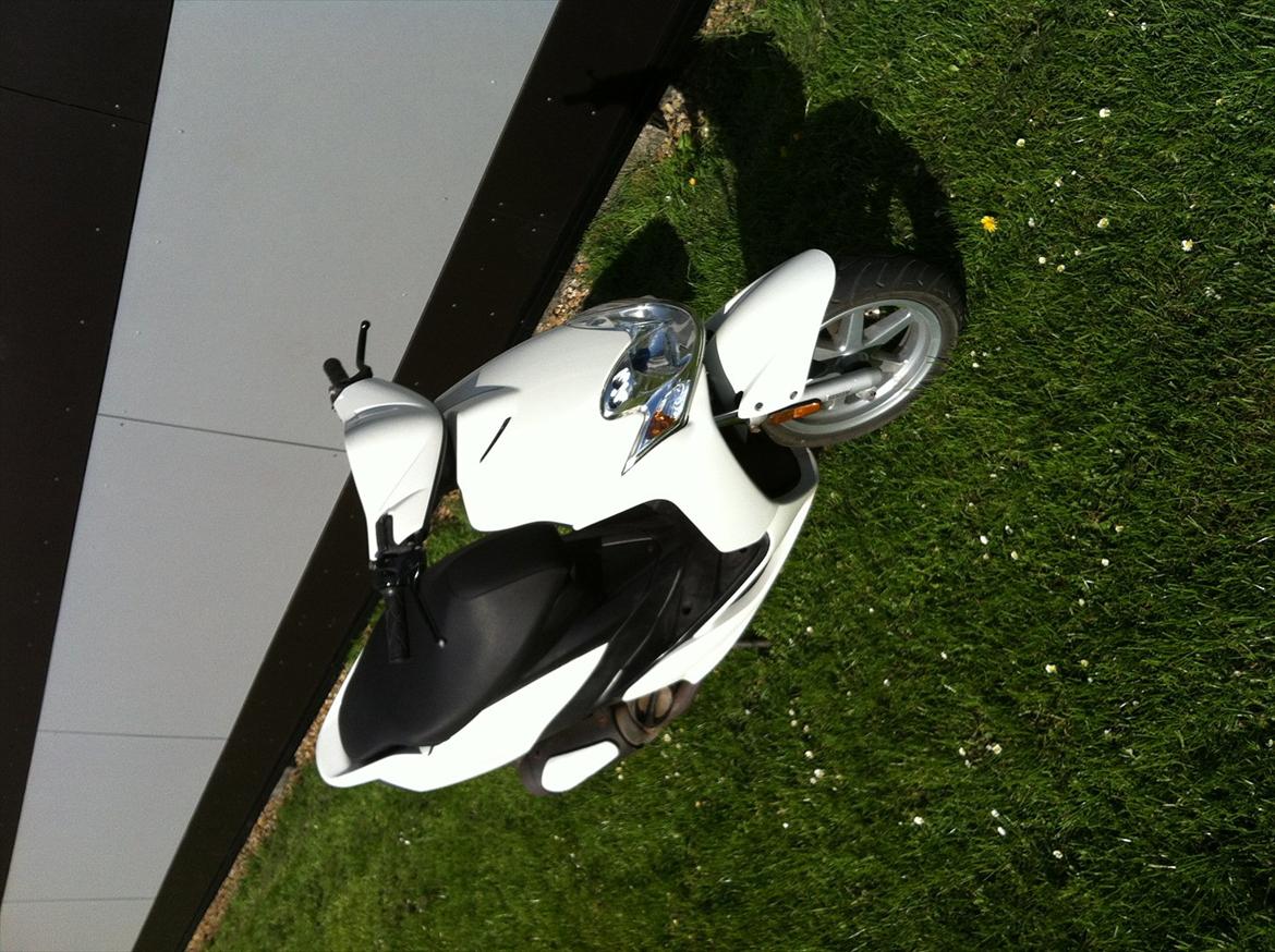 Yamaha jog r billede 4