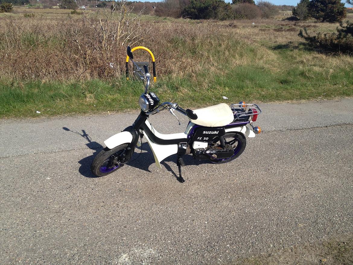 Suzuki FZ 50 billede 1