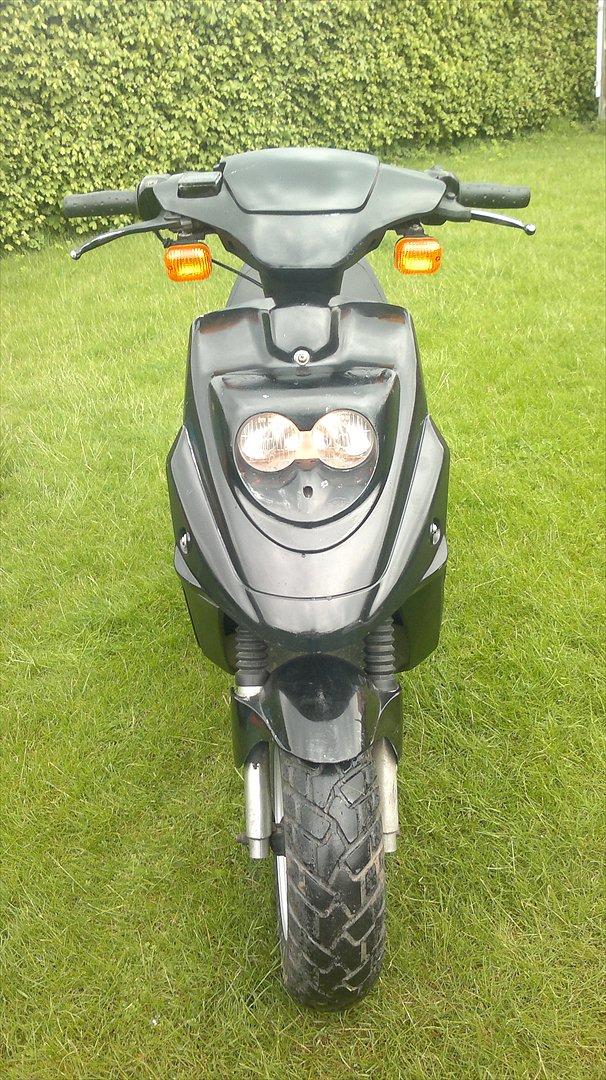 PGO hot 50 SOLGT  billede 1