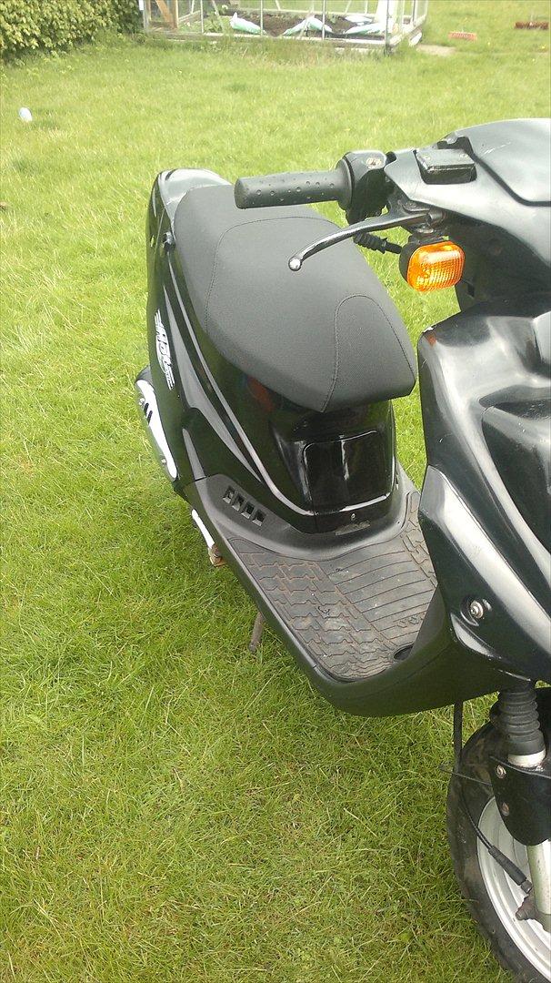 PGO hot 50 SOLGT  billede 8