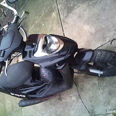 PGO Hot 50 (Hottens Historie)