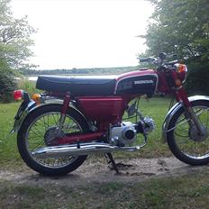 Honda cd50