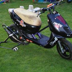 Aprilia sonic (stage 6 r/t edition)