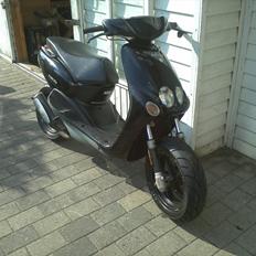 Yamaha Neos