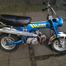 Honda Dax ST50