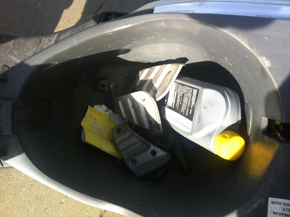 PGO Pmx Naked billede 9