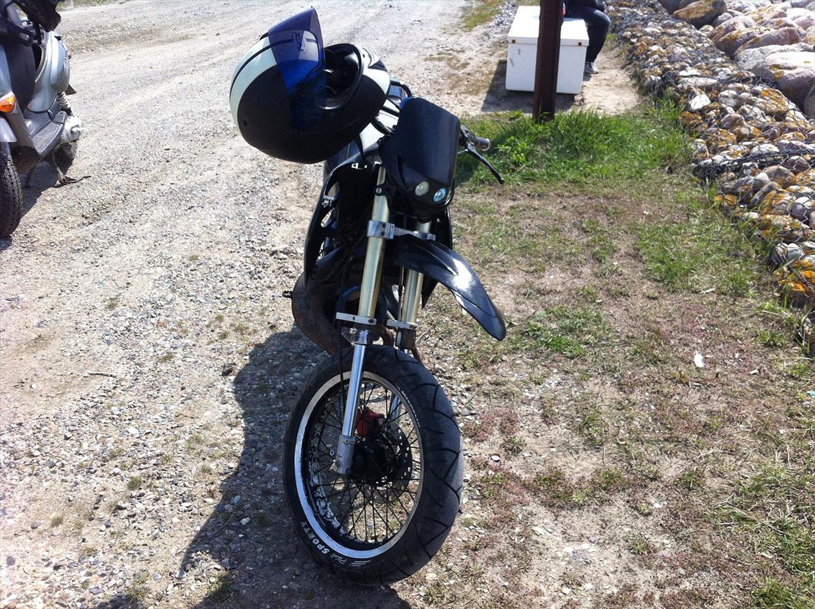 Suzuki Smx Solgt for 8500 billede 2