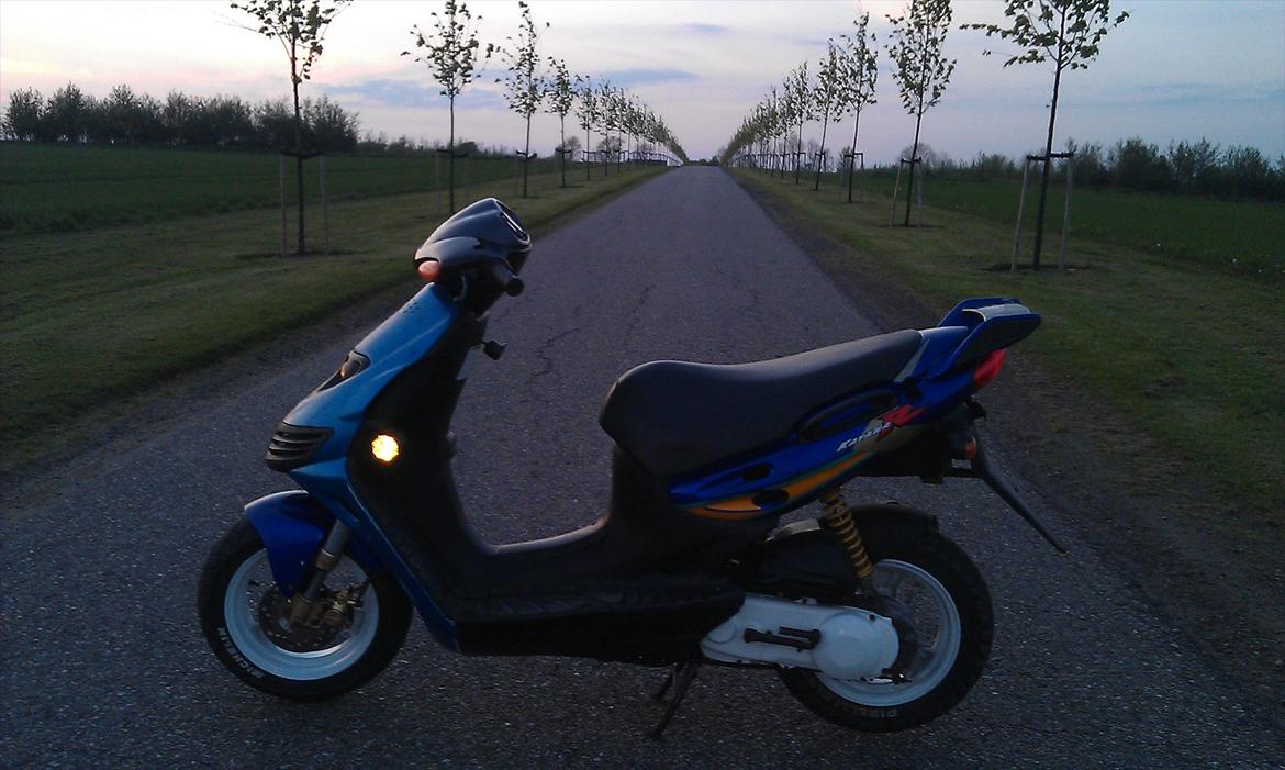 Suzuki Katana R LC billede 1