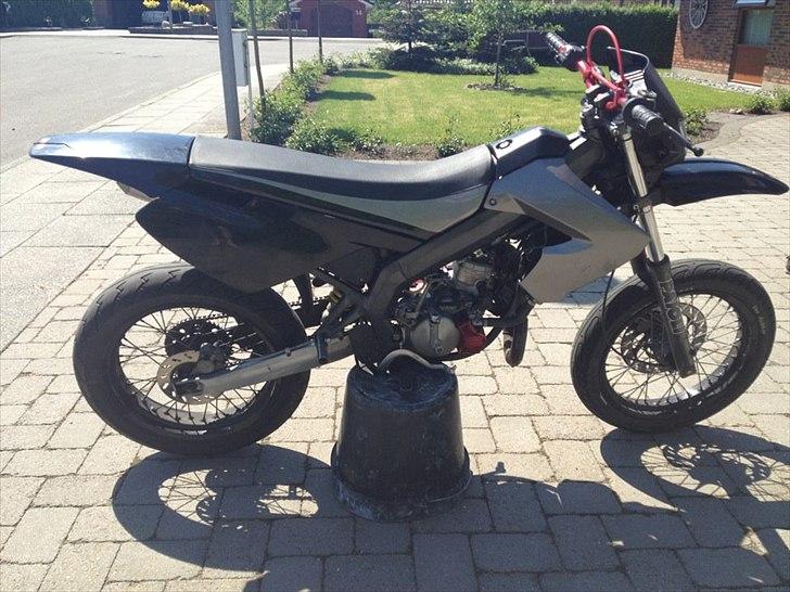 Derbi senda billede 2