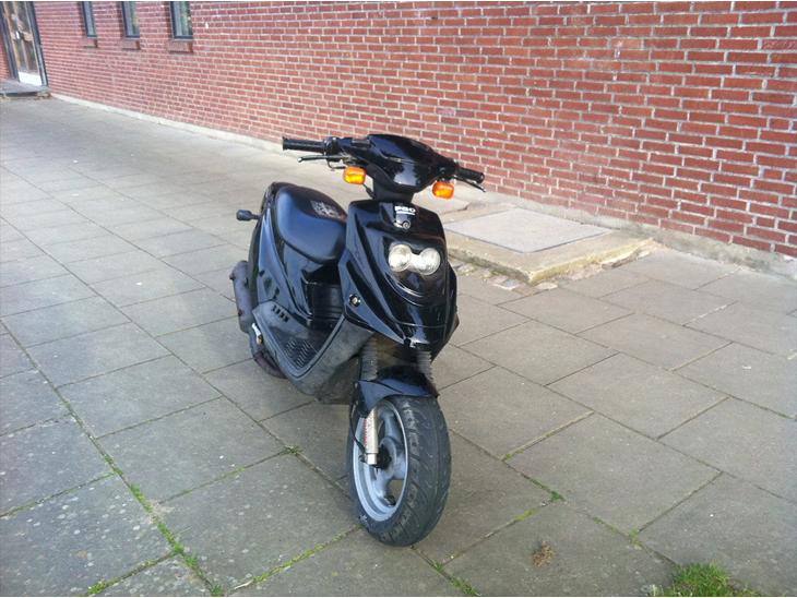 {{currentPhoto.altText}} billede {{currentPhoto.number}}