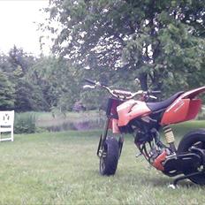 Suzuki Street KTM Solgt