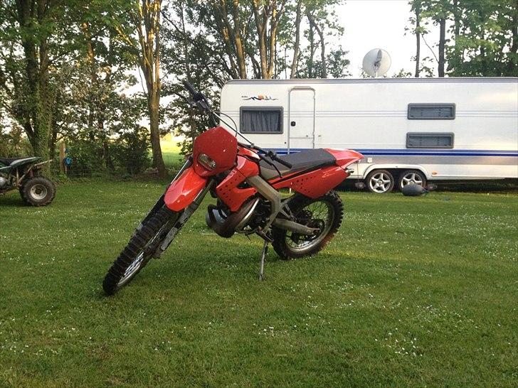 Gilera Rcr 50 - Så er den malet rød! billede 2