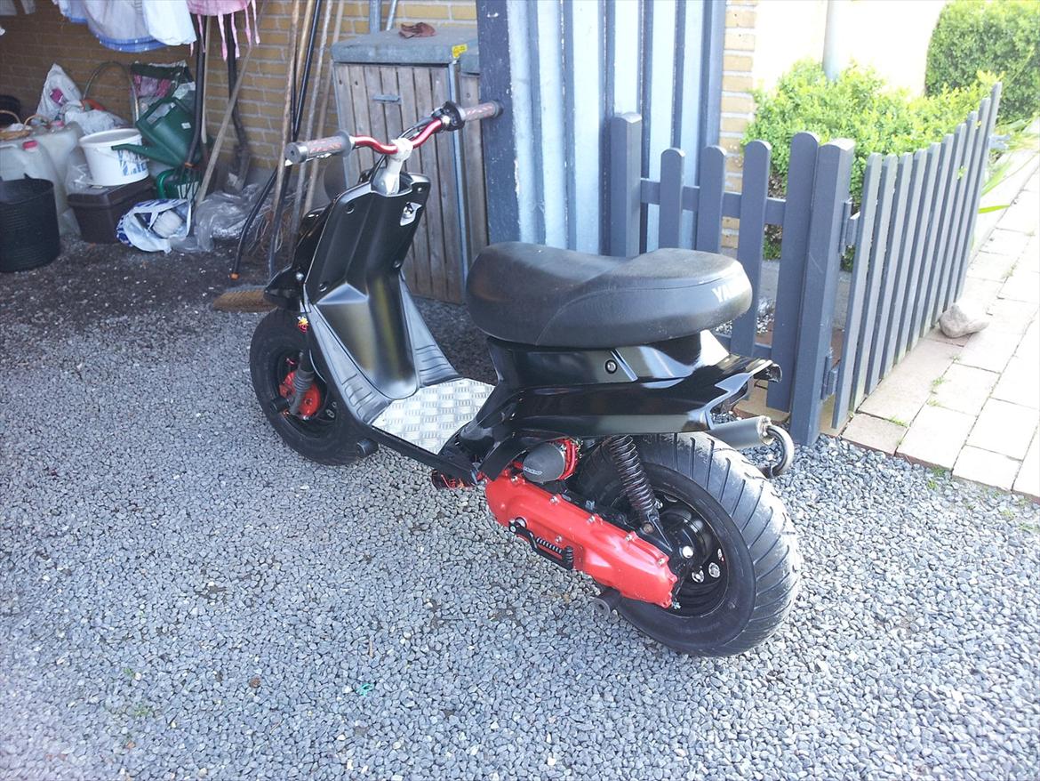 Yamaha Mbk Booster ....Black Betty....Vol.1 billede 2