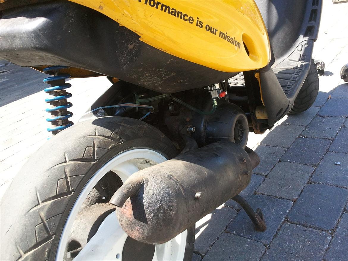 Gilera Stalker AÇ SÐ - Bumble Bie - Konfiskeret 2000 - Sådan så den ud til sidst, på nær Top Performance Powere, var monteret. billede 10