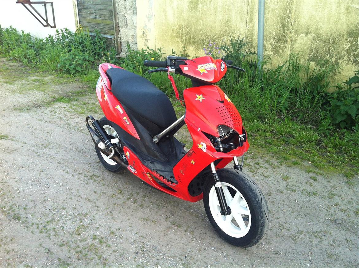 Yamaha jog r  billede 1