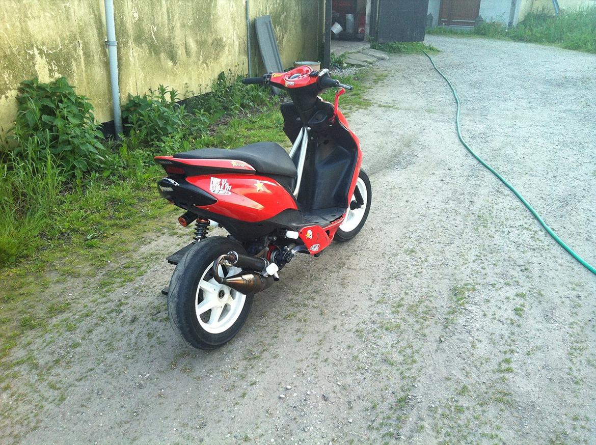 Yamaha jog r  billede 2