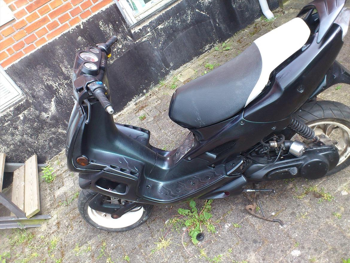 Peugeot speedfight 2 solgt billede 3