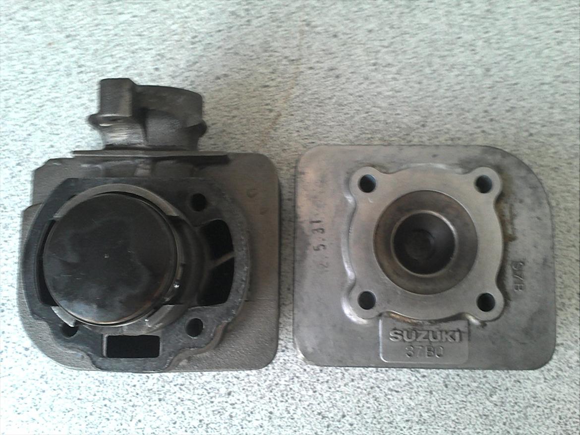Suzuki street magic - standart org suzuki cyl stempel og topstykke 1500km billede 11