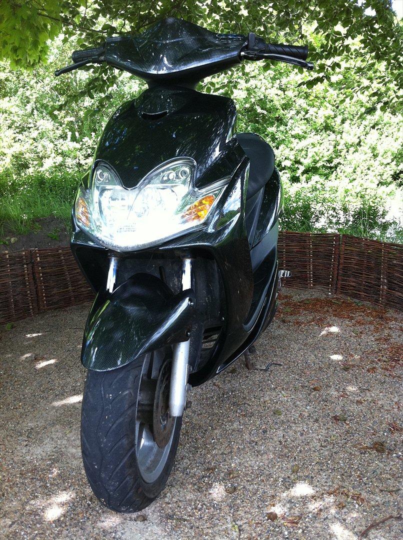 Yamaha Jog R - CARBON EDITION billede 6