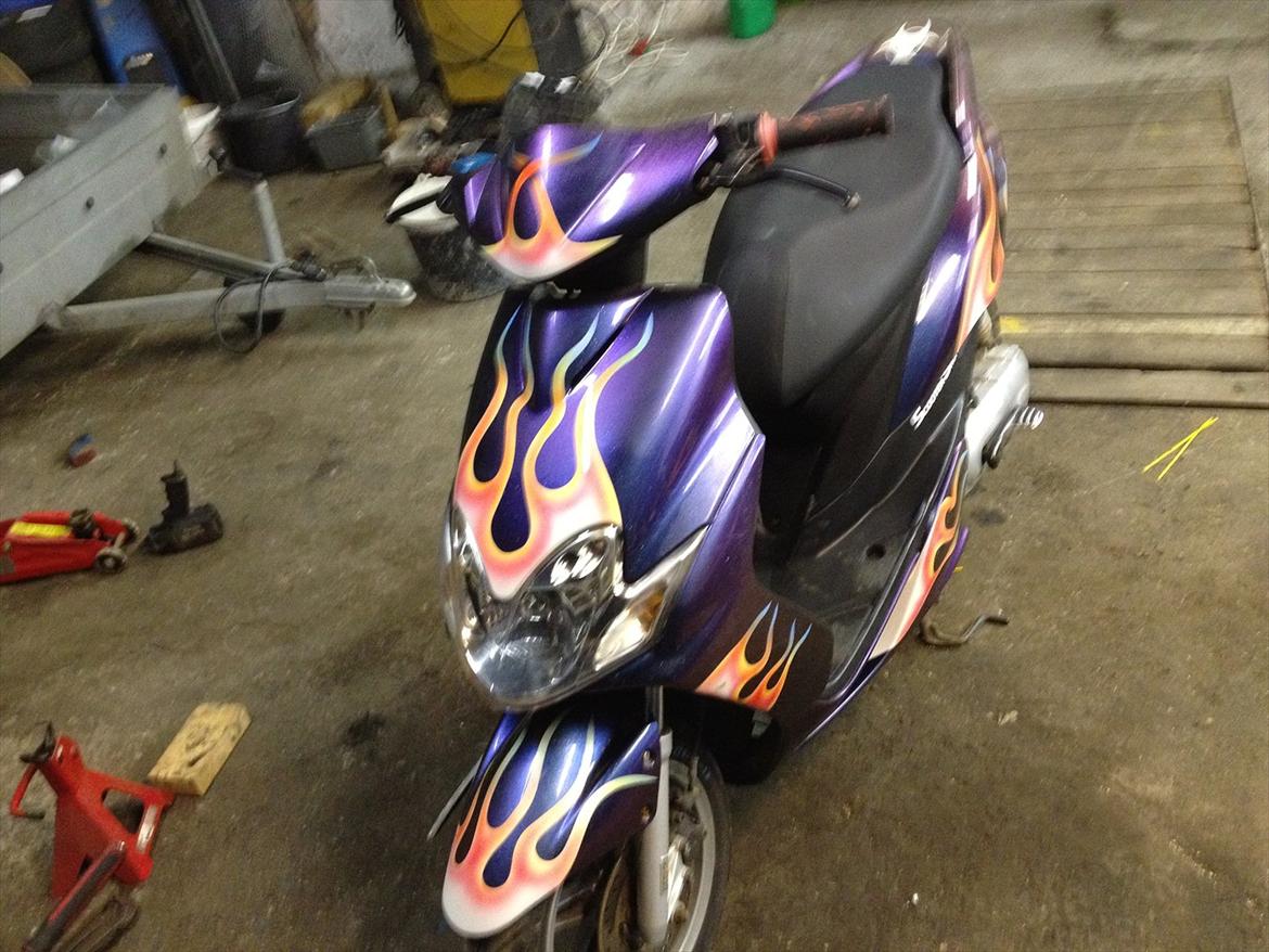 Yamaha jog r (solgt) billede 2