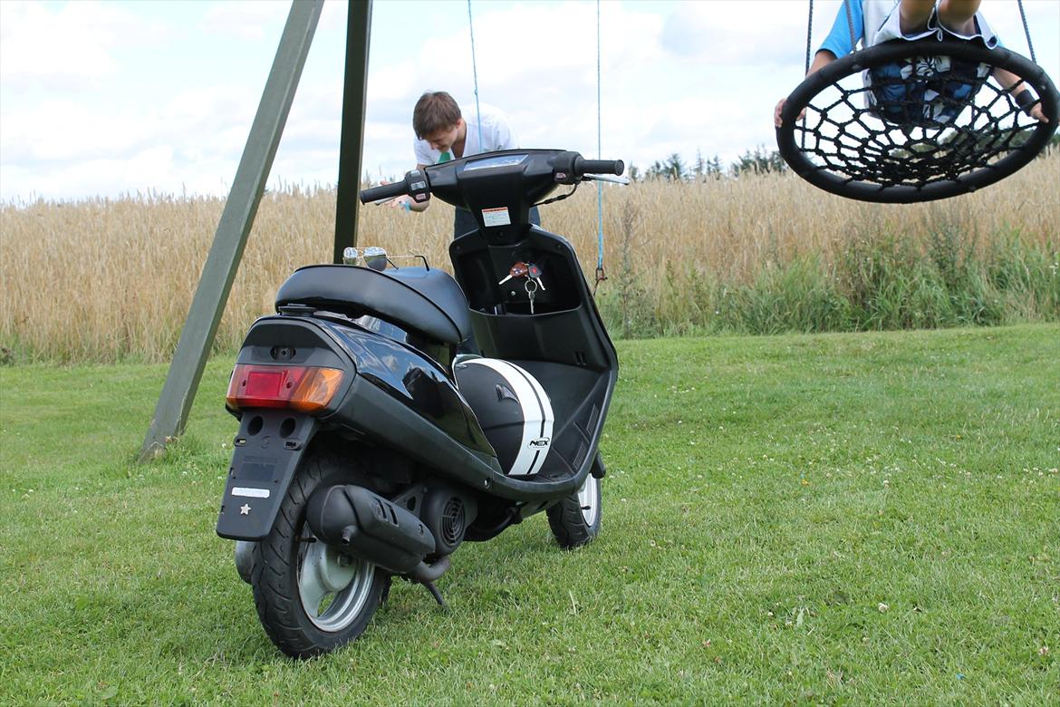 Yamaha Jog FS TOTAL SKADET! - Dengang, lige fra starten af! billede 16