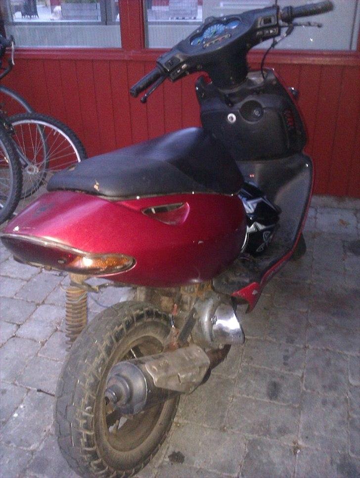 Aprilia sonic SOLGT billede 4