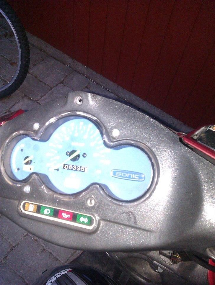 Aprilia sonic SOLGT billede 7