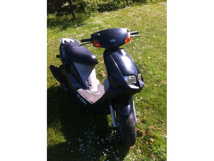 {{currentPhoto.altText}} billede {{currentPhoto.number}}