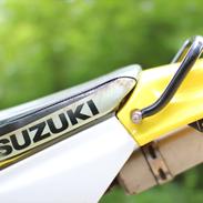 Suzuki Rmx