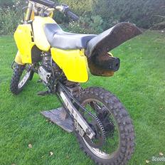 Suzuki rm 85