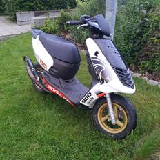 Aprilia sonic LC 19.56HK