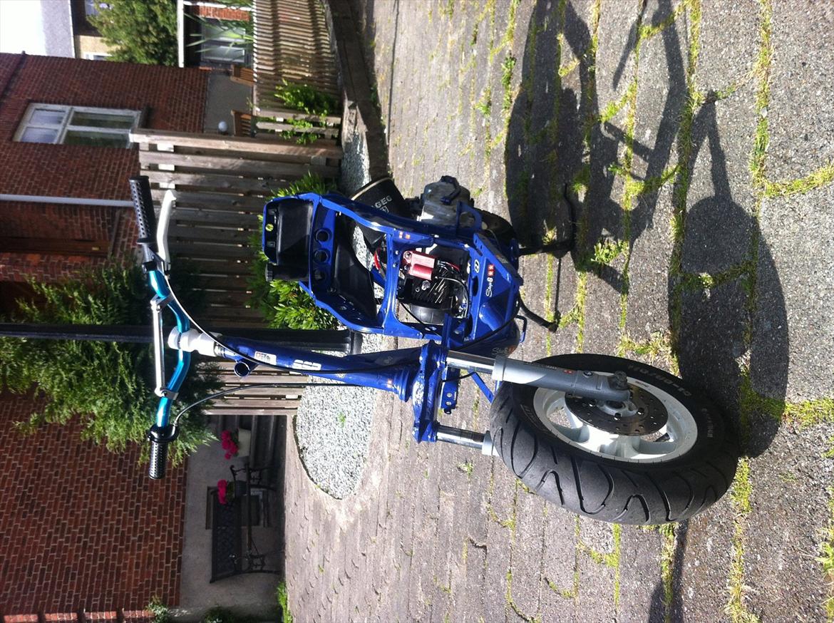 Piaggio Zip baneracer billede 3