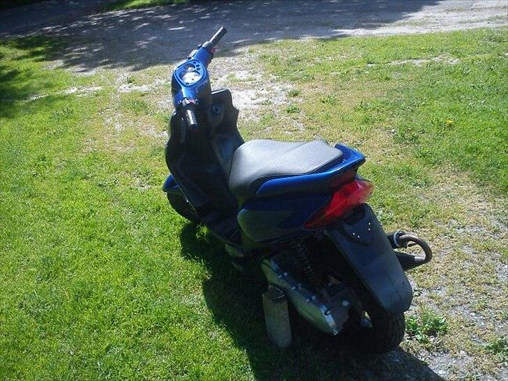 Yamaha jog R billede 3